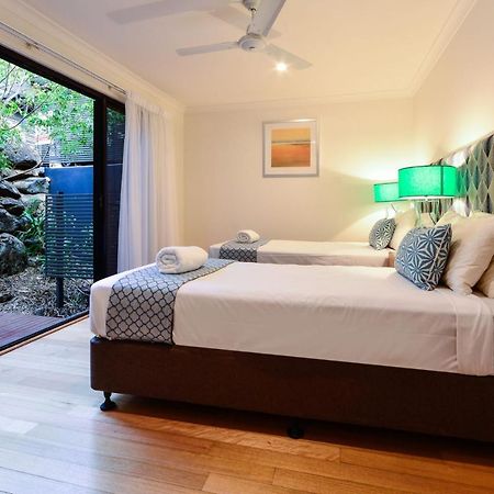 Shorelines 31 Renovated Upmarket Two Bedroom Apartment With Ocean Views And Buggy Hamilton Island Esterno foto