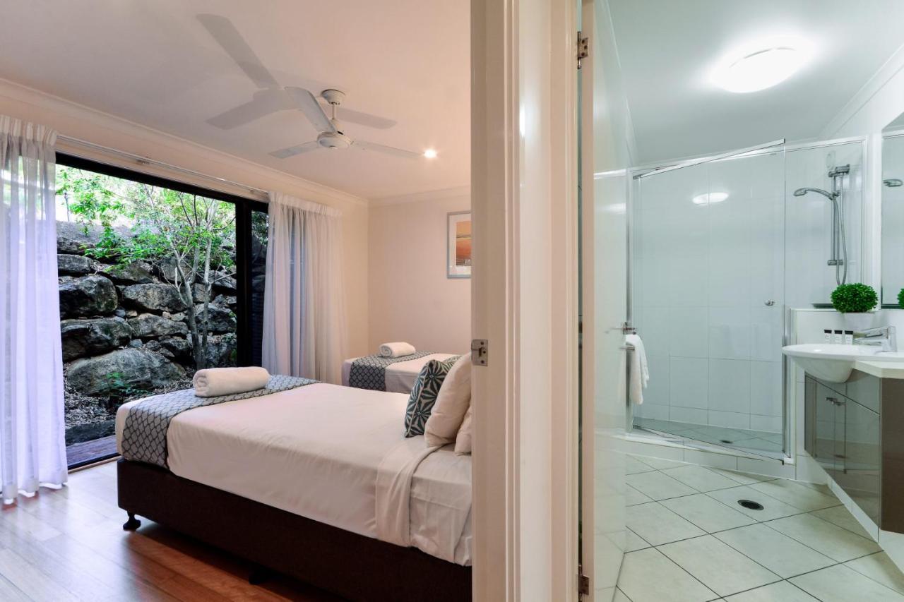 Shorelines 31 Renovated Upmarket Two Bedroom Apartment With Ocean Views And Buggy Hamilton Island Esterno foto