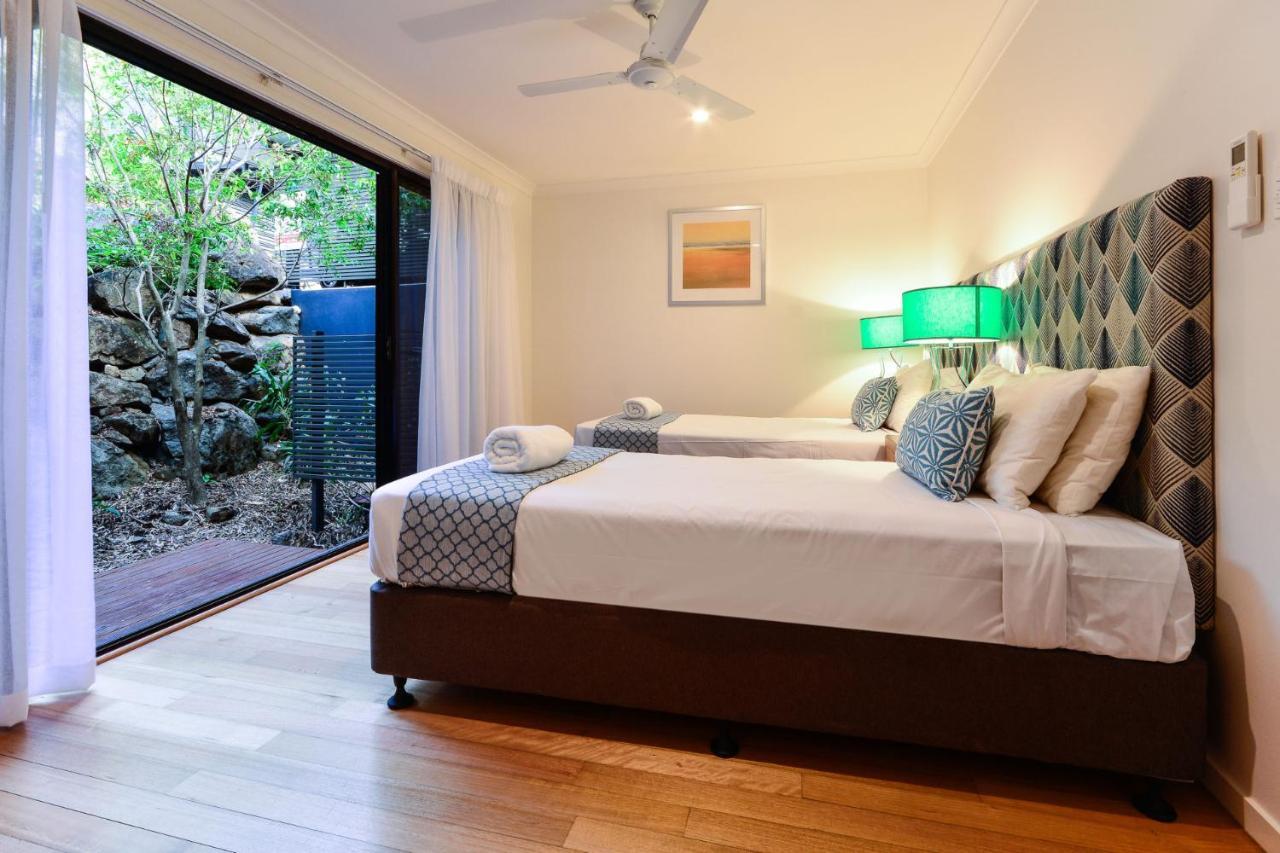 Shorelines 31 Renovated Upmarket Two Bedroom Apartment With Ocean Views And Buggy Hamilton Island Esterno foto
