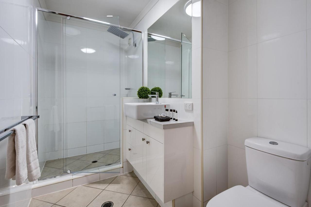 Shorelines 31 Renovated Upmarket Two Bedroom Apartment With Ocean Views And Buggy Hamilton Island Esterno foto